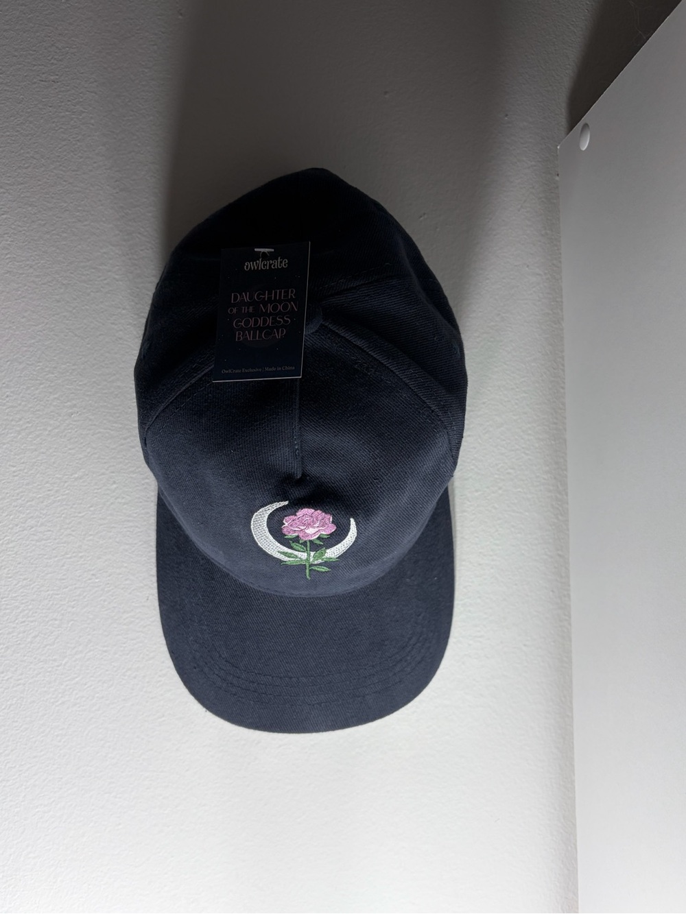 Owlerate Black Rose & Crescent Embroidered Baseball Cap